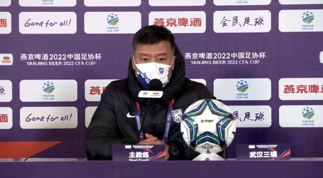 《深度对话》单元由徐克执导，张达明、张锦程、林雪、刘国昌主演